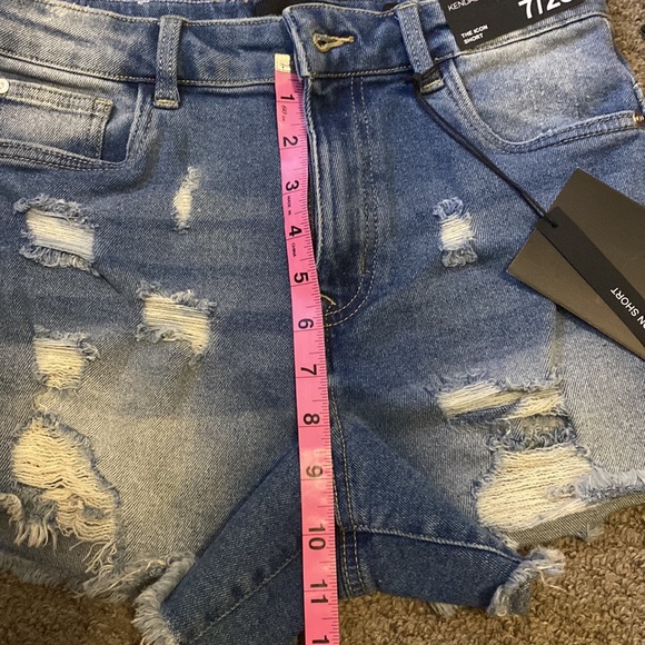 Kendall + Kylie High-rise Shorts - Picture 5 of 9